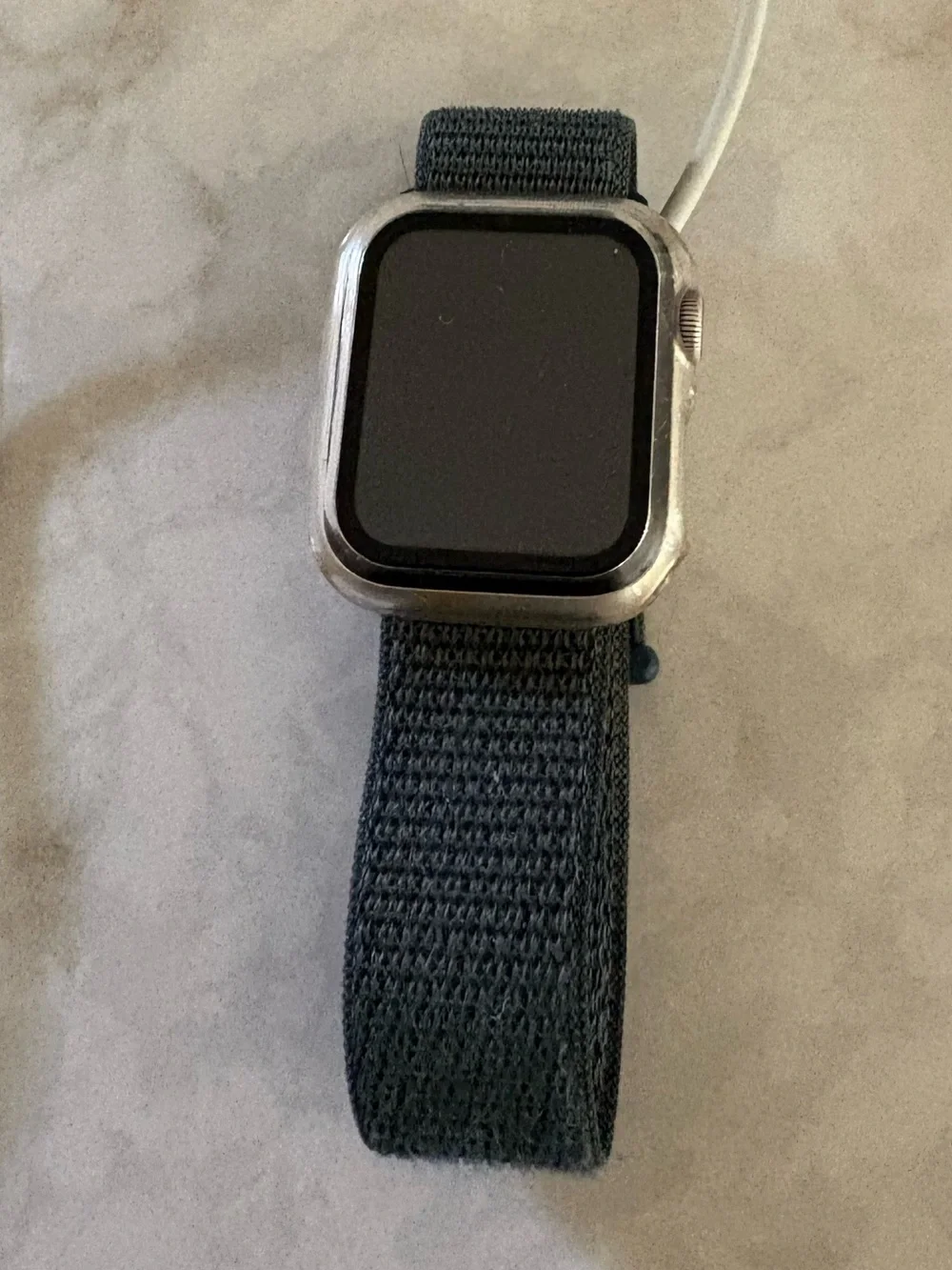 Apple Watch-  with Dark Green Woven Loop Band - 2nd gen 40mm